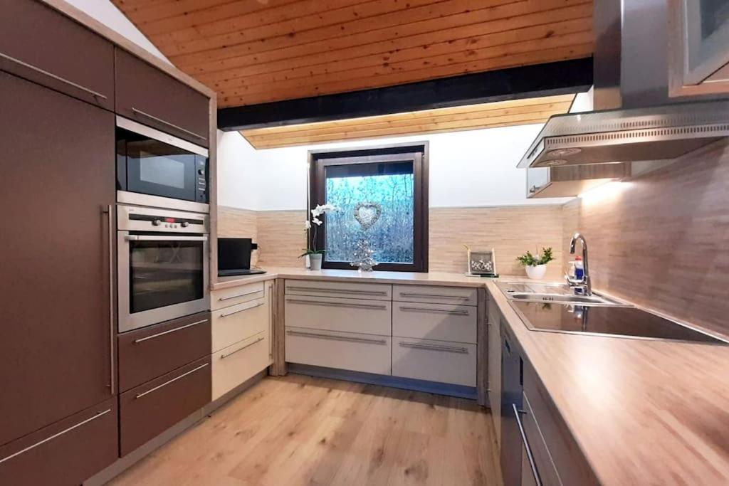 Ferienhaus Lena Im Sauerland Direkt Am Hennesee Meschede Extérieur photo
