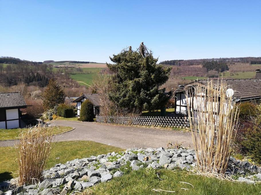 Ferienhaus Lena Im Sauerland Direkt Am Hennesee Meschede Extérieur photo
